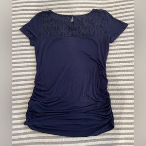 Motherhood maternity lace top Small